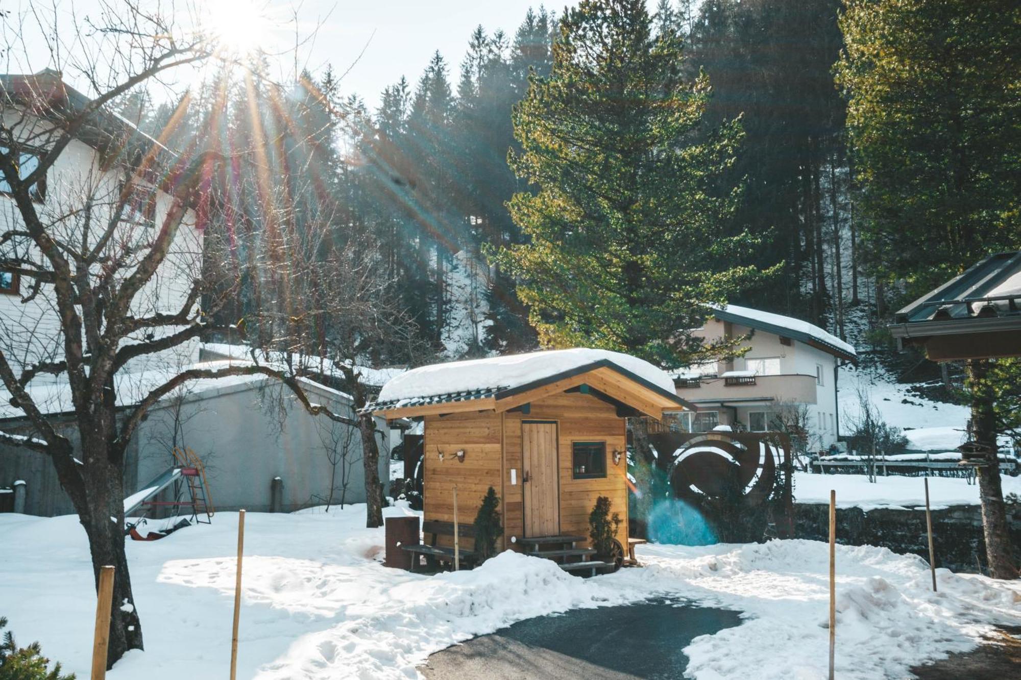 Jagd Trifft Moderne & Boutique Jardin Ferienhaus Annaberg im Lammertal Exterior foto